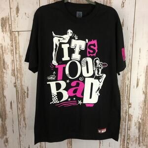 WWE Authentic Graphic T-shirt, Size Large. In pristine condition!